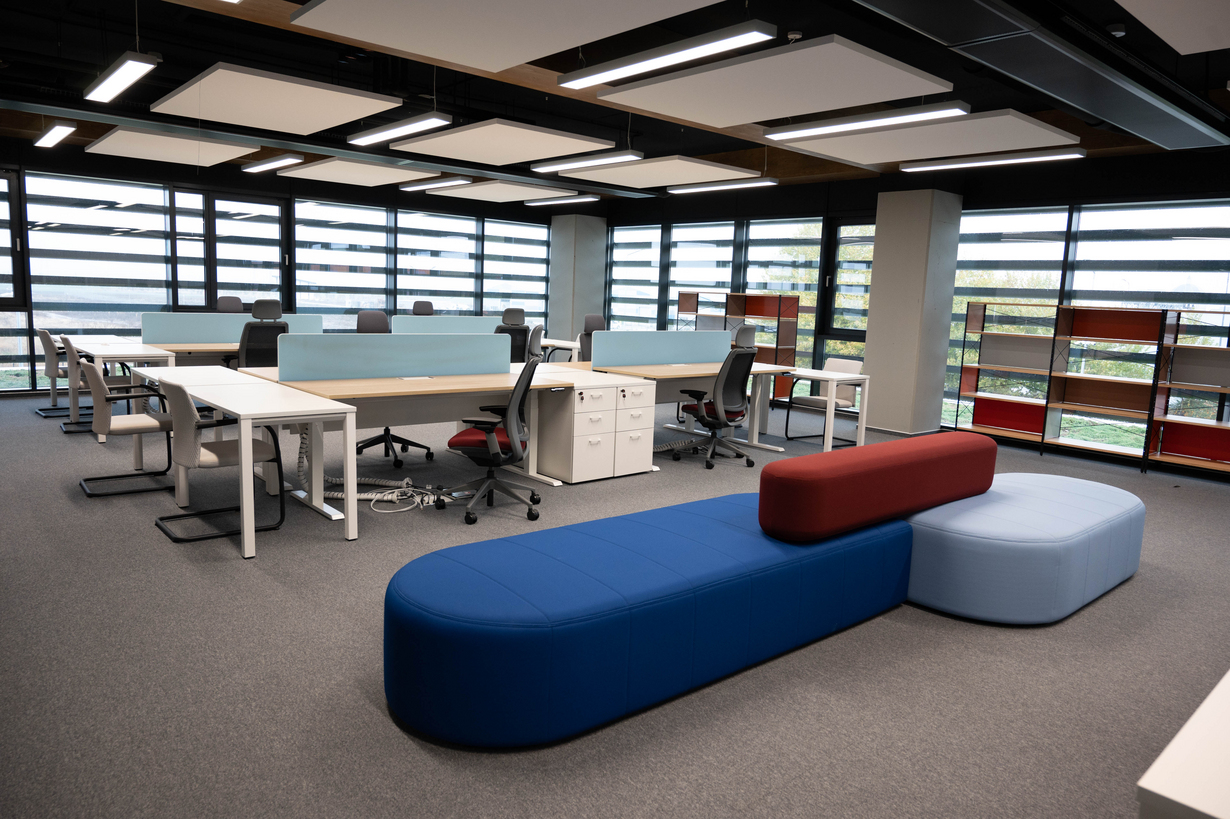 Spatiu de asteptare Schrack Technik