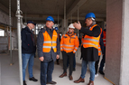 echipa Schrack Technik pe santier constructie centru logistic si sediu de birouri